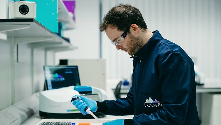 A Dxcover scientist at work in the laboratory